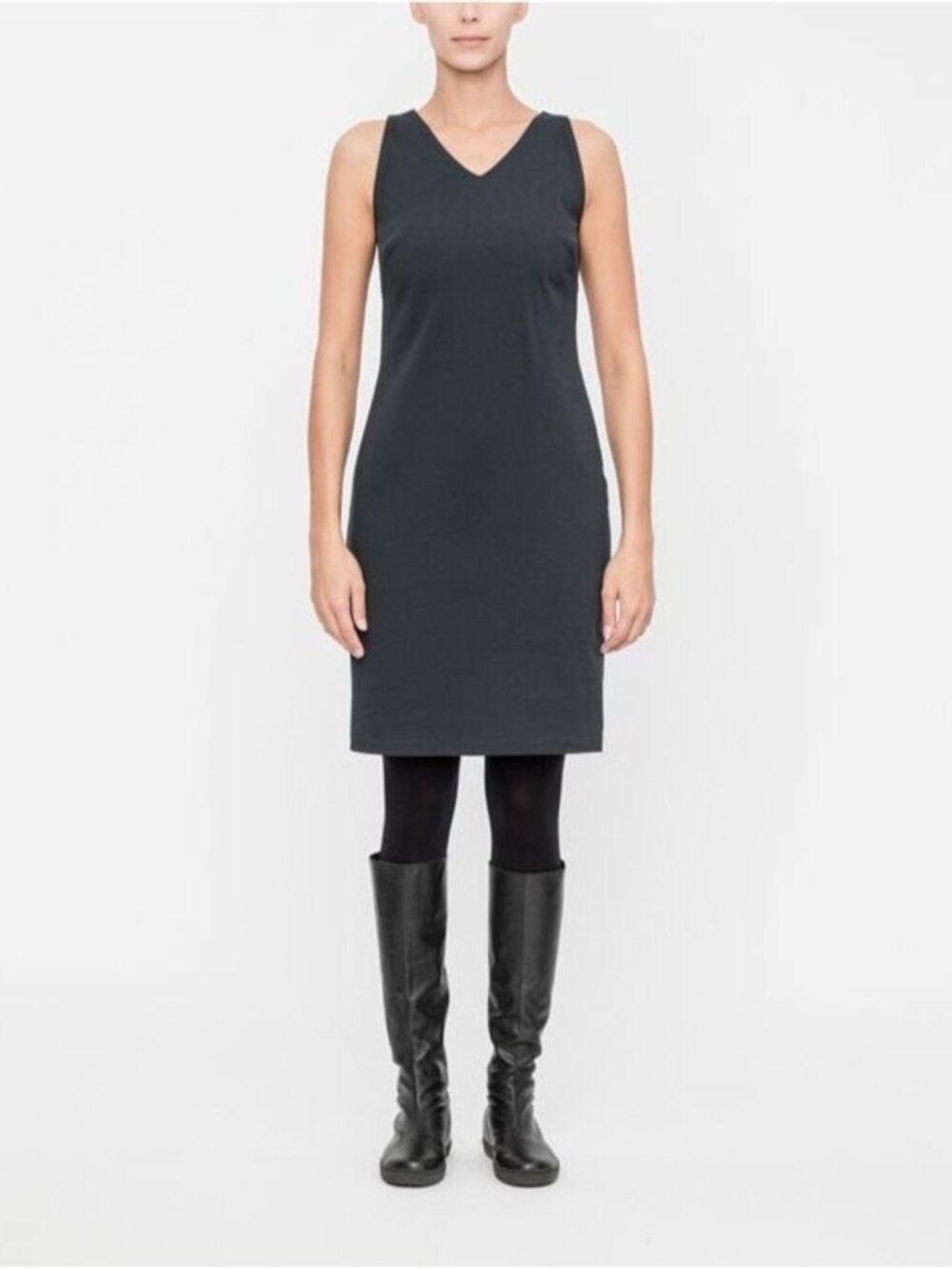 SARAH PACINI grey V neck sleeveless dress small